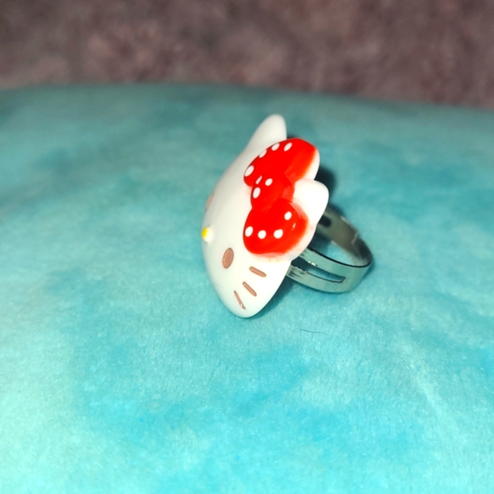 Adjustable Hello Kitty Ring - Picture 7 of 14